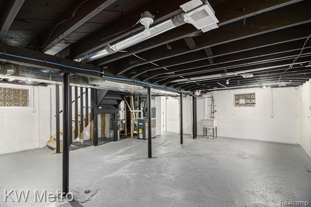 Builiding view fourteen for 6533 Willette, Detroit, MI. 48210