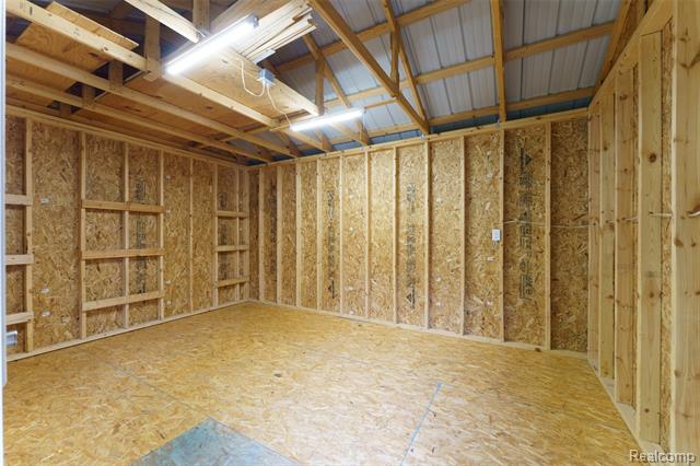 Builiding view twenty seven for 3410 Hogback, Fowlerville, MI. 48836