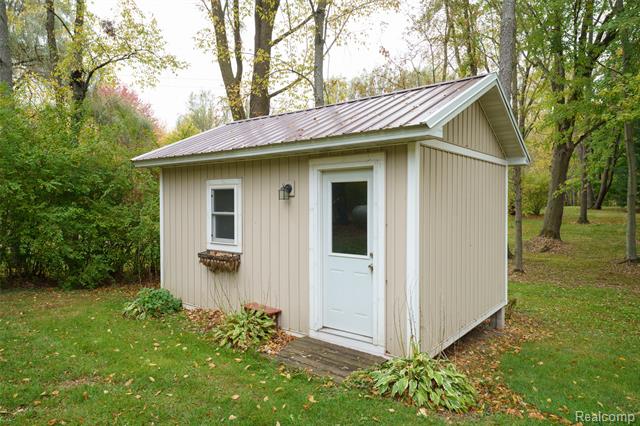 Builiding view twenty six for 3410 Hogback, Fowlerville, MI. 48836