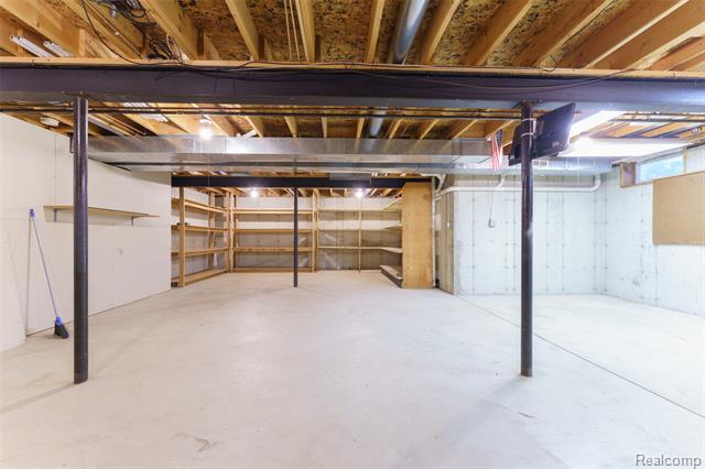 Builiding view twenty three for 3410 Hogback, Fowlerville, MI. 48836