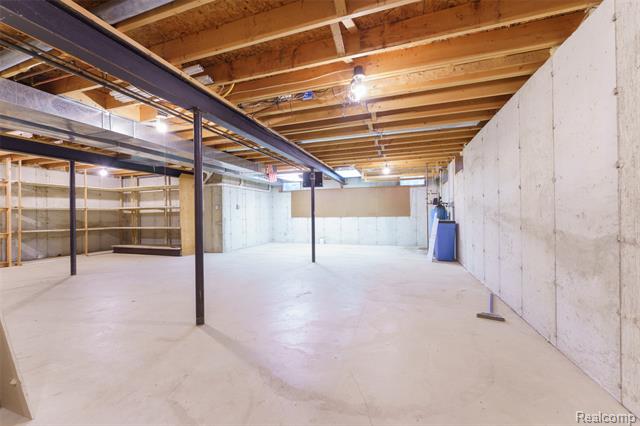 Builiding view twenty two for 3410 Hogback, Fowlerville, MI. 48836