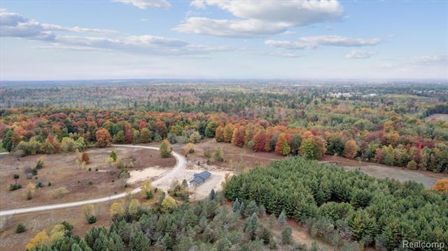 Builiding view fourteen for 577 Grouse, Kalkaska, MI. 49646