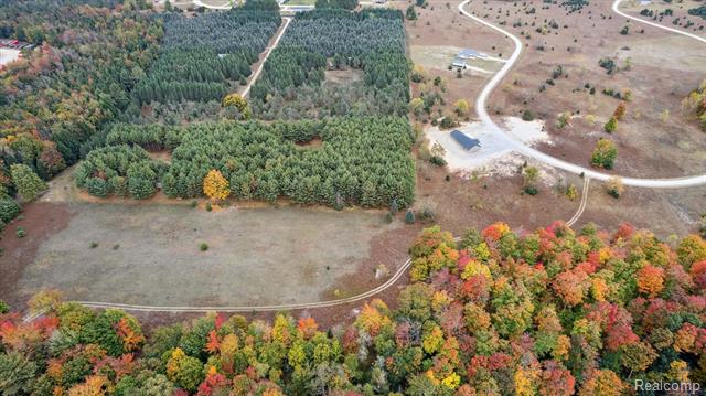 Builiding view sixteen for 577 Grouse, Kalkaska, MI. 49646