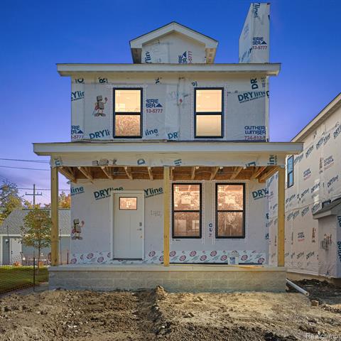 front view for 1482 Fischer Street, Detroit, Mi. 48214