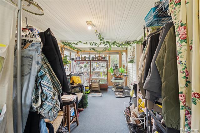 Builiding view fifteen for 16141 Duffield, Byron, MI. 48418