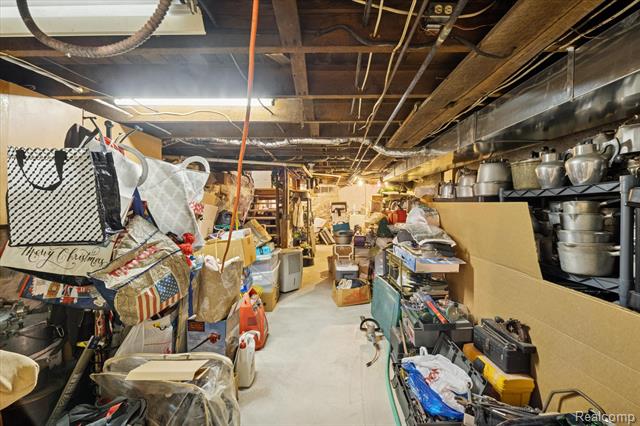 Builiding view thirty four for 16141 Duffield, Byron, MI. 48418