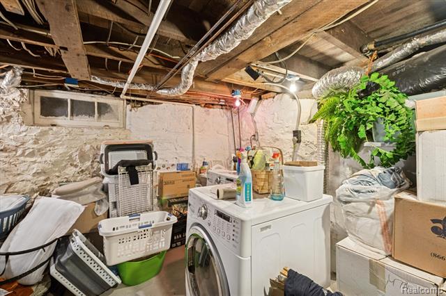 Builiding view thirty three for 16141 Duffield, Byron, MI. 48418