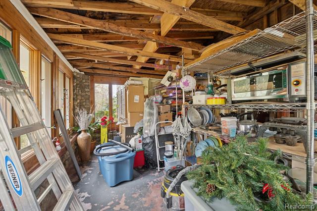 Builiding view thirty two for 16141 Duffield, Byron, MI. 48418