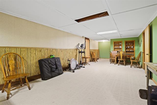 Builiding view eighty six for 14392 Vassar, Millington, MI. 48746