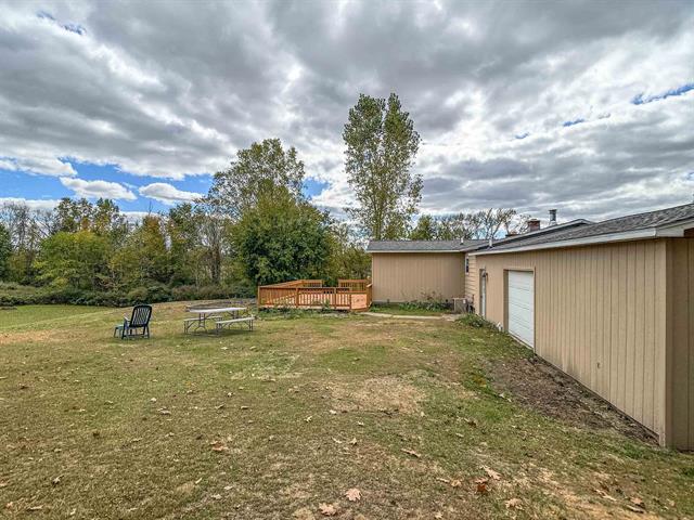 Builiding view fifty eight for 14392 Vassar, Millington, MI. 48746