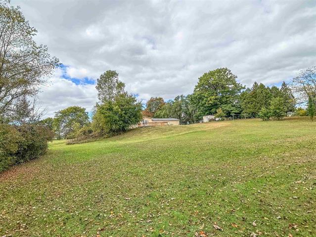 Builiding view fifty five for 14392 Vassar, Millington, MI. 48746