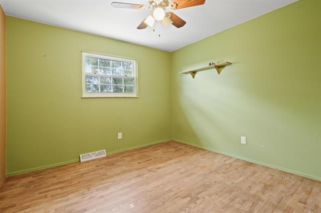 Builiding view fifty six for 14392 Vassar, Millington, MI. 48746