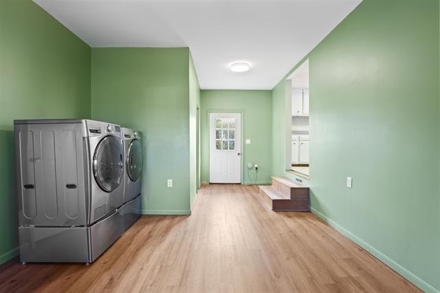 Builiding view forty five for 14392 Vassar, Millington, MI. 48746