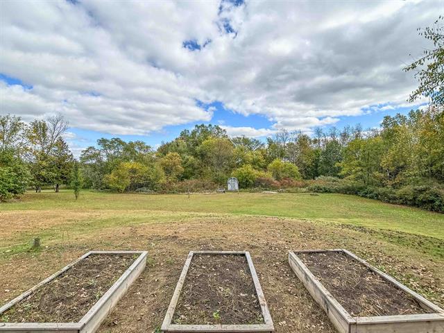 Builiding view ninety one for 14392 Vassar, Millington, MI. 48746