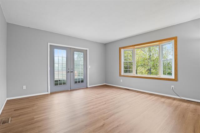 Builiding view seventy nine for 14392 Vassar, Millington, MI. 48746