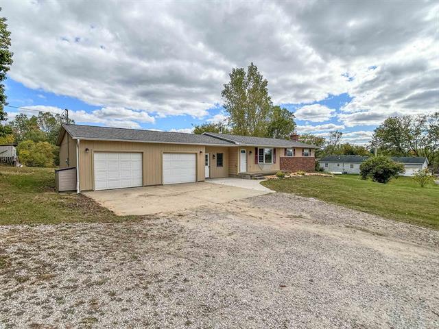 Builiding view seventy for 14392 Vassar, Millington, MI. 48746