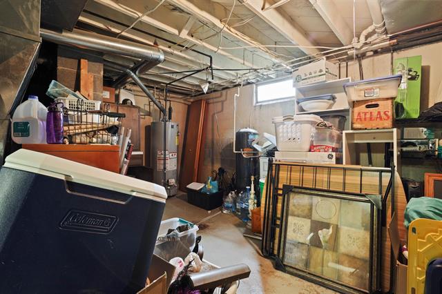 Builiding view sixty for 14392 Vassar, Millington, MI. 48746