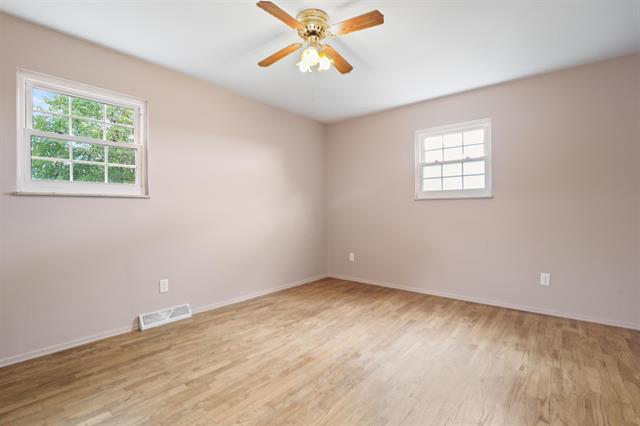 Builiding view three for 14392 Vassar, Millington, MI. 48746