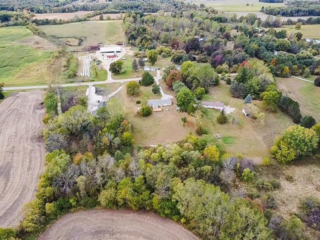 Builiding view twenty one for 14392 Vassar, Millington, MI. 48746