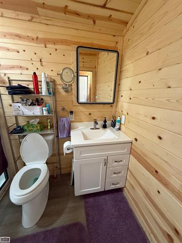 Builiding view fifteen for 1900 Burns Rd, Smiths Creek, MI. 48074