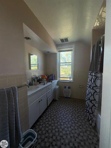 Builiding view fifteen for 7742 River, Marine City, MI. 48039