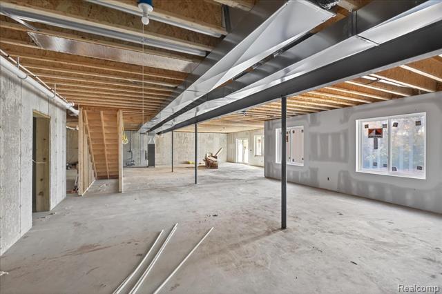 Builiding view fifteen for 4050 Metamora Ridge, Metamora, MI. 48455