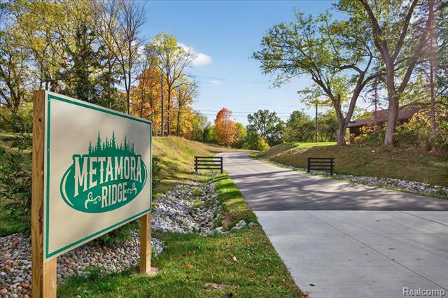 Builiding view forty eight for 4050 Metamora Ridge, Metamora, MI. 48455