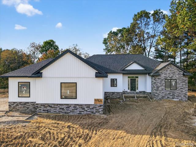 Builiding view nineteen for 4050 Metamora Ridge, Metamora, MI. 48455