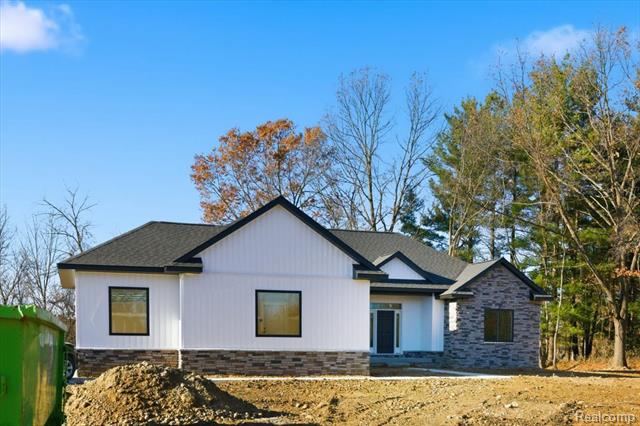 Builiding view one for 4050 Metamora Ridge, Metamora, MI. 48455