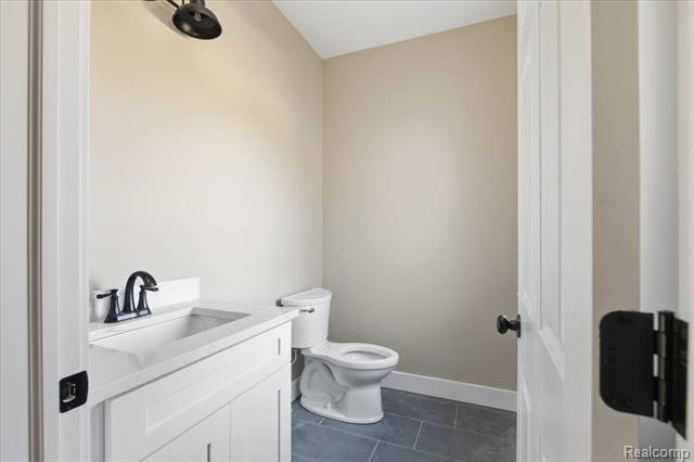 Builiding view seventeen for 4050 Metamora Ridge, Metamora, MI. 48455