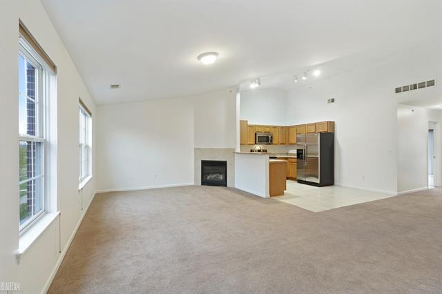 Builiding view seven for 43117 Burlington, Sterling Heights, MI. 48312