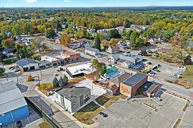 Builiding view fifty one for 68 Fox Hollow, Metamora, MI. 48455