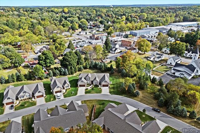 Builiding view forty eight for 68 Fox Hollow, Metamora, MI. 48455