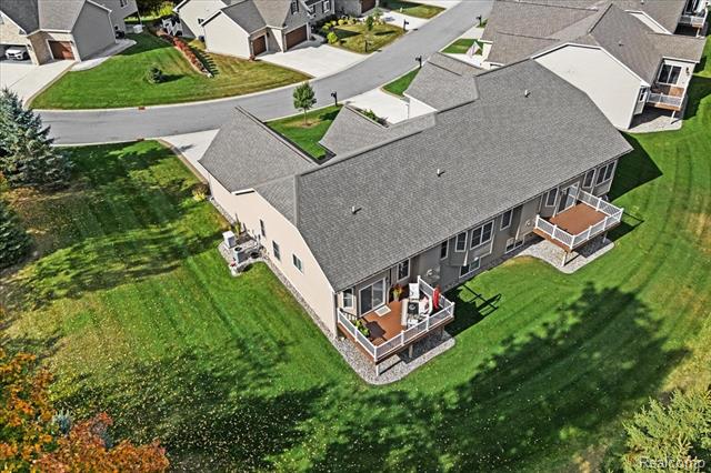 Builiding view forty six for 68 Fox Hollow, Metamora, MI. 48455