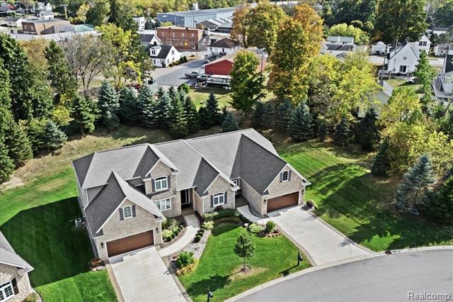 Builiding view forty three for 68 Fox Hollow, Metamora, MI. 48455