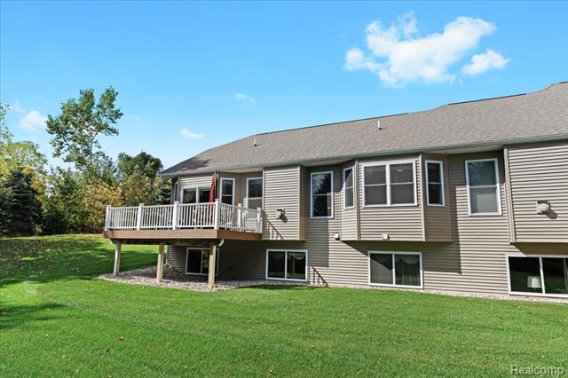 Builiding view forty for 68 Fox Hollow, Metamora, MI. 48455