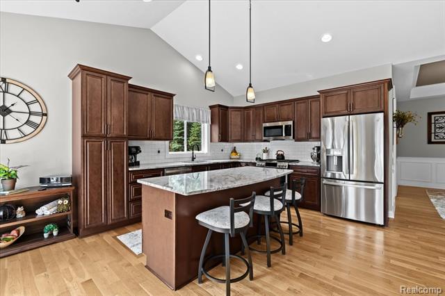 Builiding view ten for 68 Fox Hollow, Metamora, MI. 48455