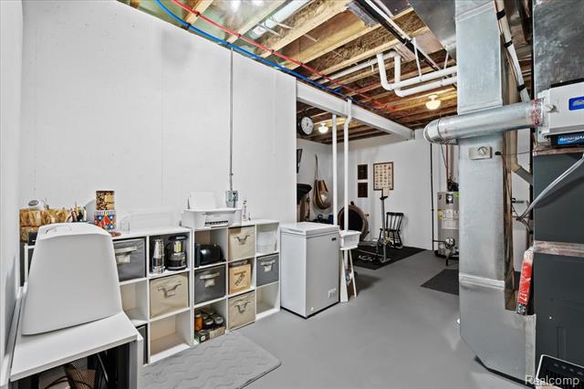 Builiding view thirty five for 68 Fox Hollow, Metamora, MI. 48455