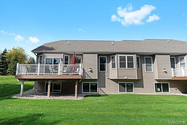 Builiding view thirty nine for 68 Fox Hollow, Metamora, MI. 48455