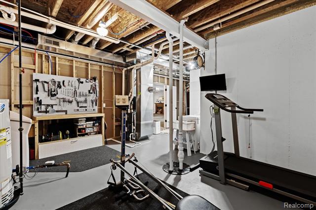 Builiding view thirty three for 68 Fox Hollow, Metamora, MI. 48455