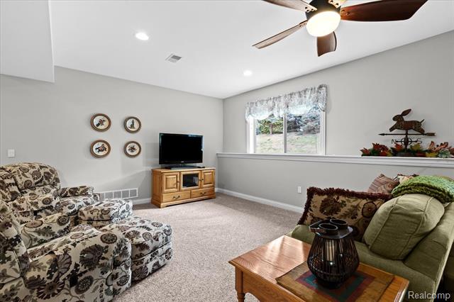 Builiding view twenty seven for 68 Fox Hollow, Metamora, MI. 48455