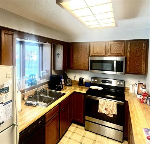 Builiding view six for 7481 M-37, Baldwin, MI. 49304