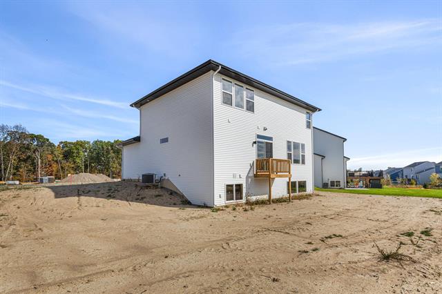 Builiding view forty six for 3324 Hollace, Jenison, MI. 49428