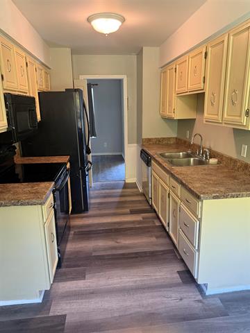 Builiding view fifteen for 3191 Brentfield, Flushing, MI. 48433