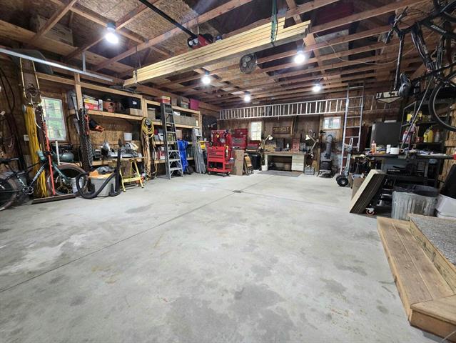 Builiding view twenty for 4395 130Th, Hamilton, MI. 49419