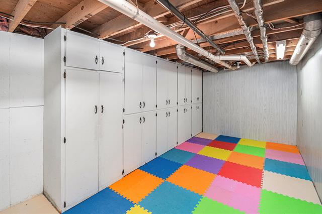 Builiding view twenty three for 6950 Meadowcreek, Hudsonville, MI. 49426