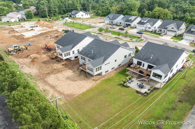 Builiding view fifty two for 7713 Fase, Ada, MI. 49301