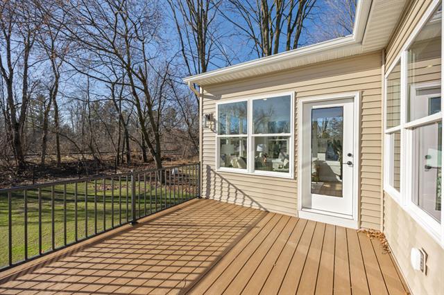 Builiding view nineteen for 7713 Fase, Ada, MI. 49301