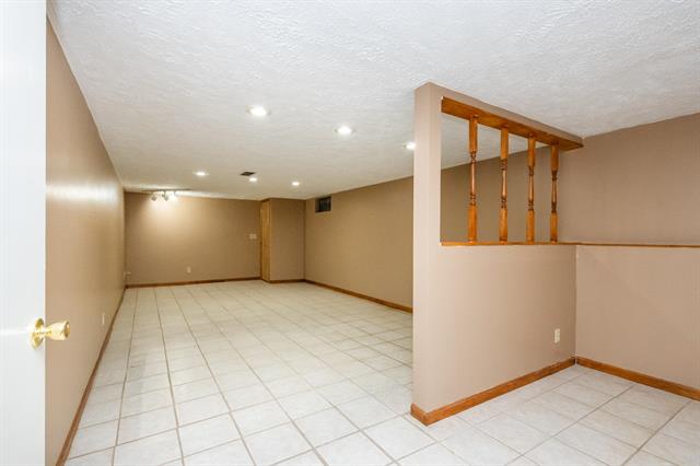 Builiding view twenty three for 6399 Jericho, Stevensville, MI. 49127