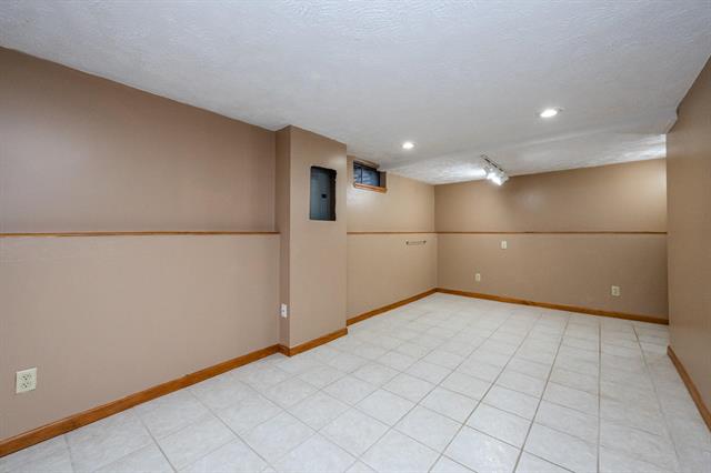 Builiding view twenty two for 6399 Jericho, Stevensville, MI. 49127